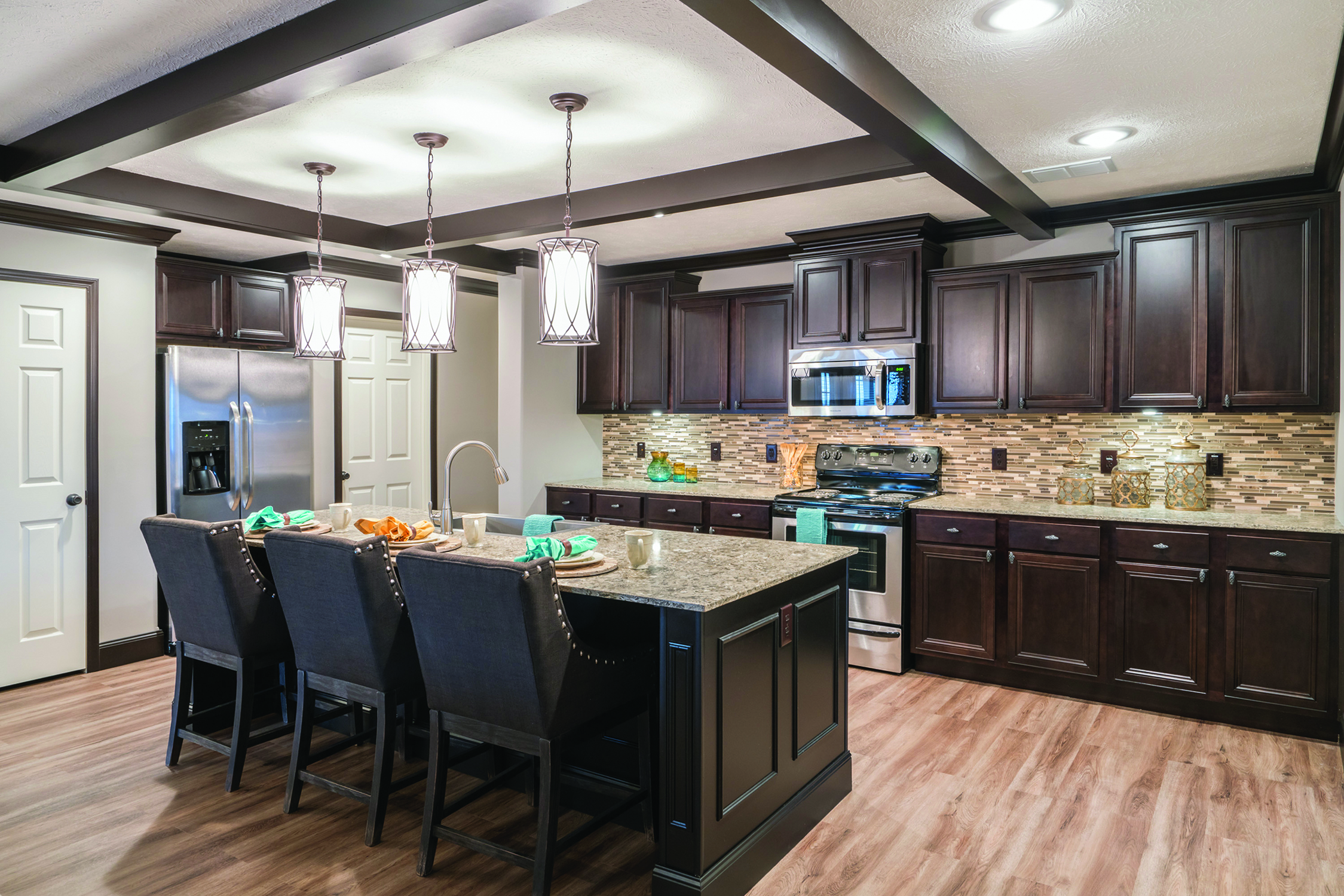 PC Princetonmaple Walnut And Ebony Kitchen KB
