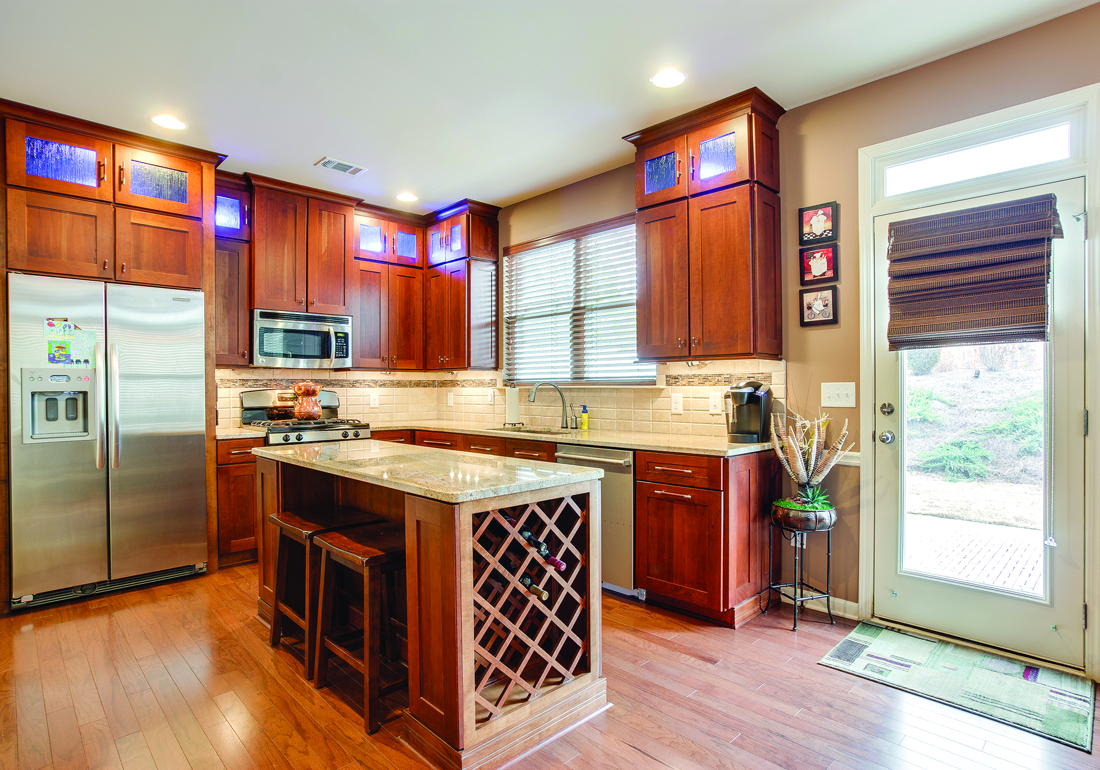 PC Torino Cherry Amaretto Kitchen1KB